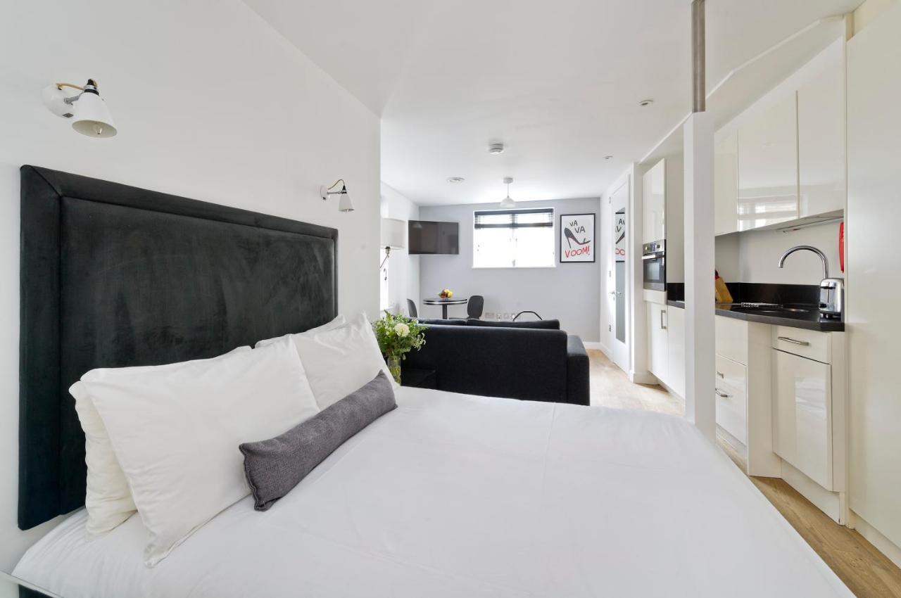 Crane Court By City2Stay Лондон Екстериор снимка